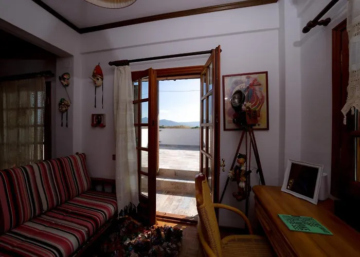 Archontiko Alexandros Luxury Affittacamere Kardiá